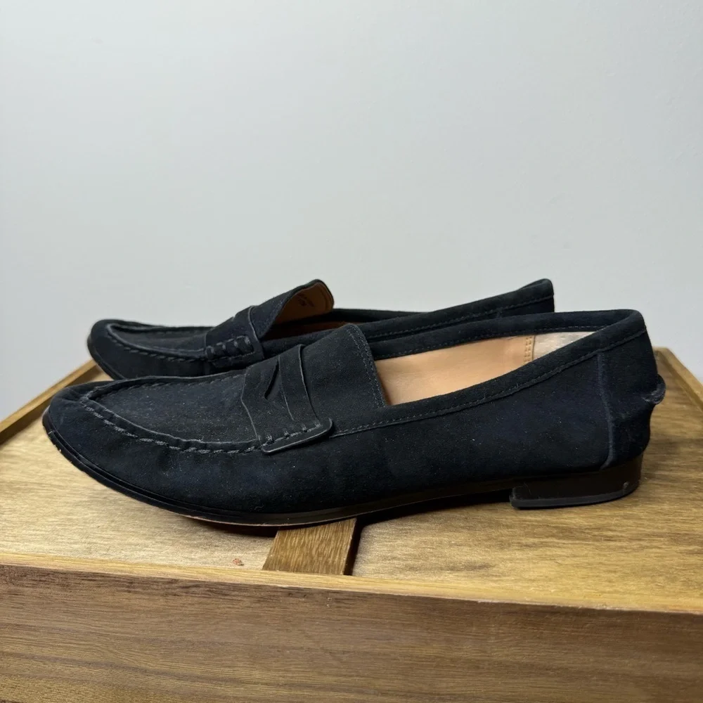 Banana Republic Suede Loafers